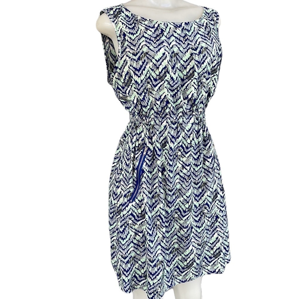 Speed Control Dress Size L